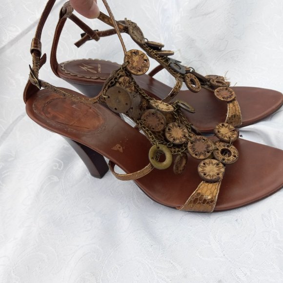 J. Vincent Embellished Mackenzie Heeled Sandals 6.5 - Picture 4 of 13